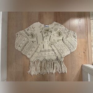 ZARA Women long sleeves tassels shirt with Embroidery